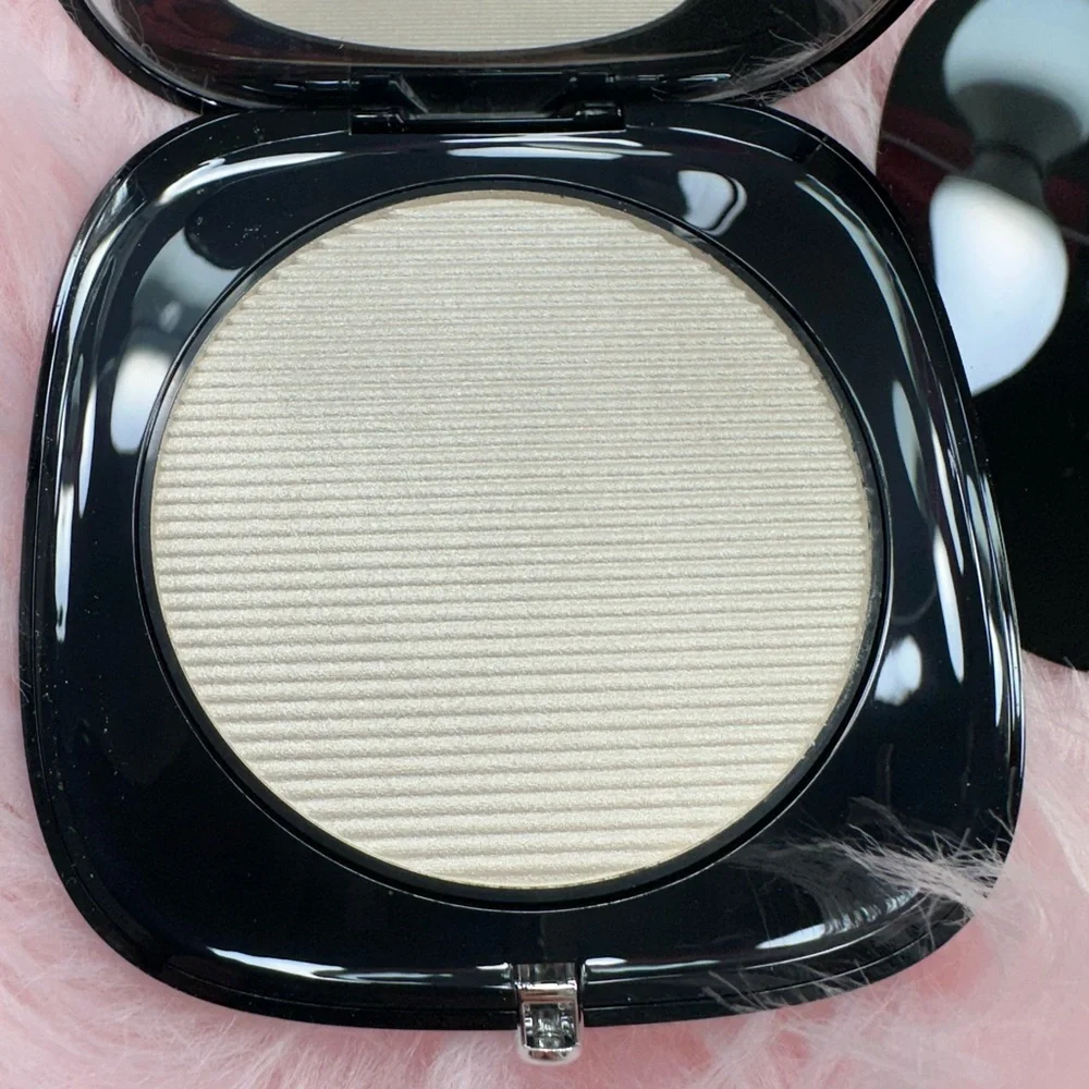 Marc Jacobs Highlighter